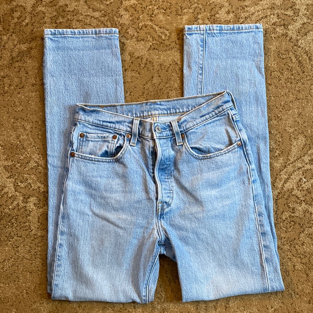 Women’s 501 button fly Levi jeans